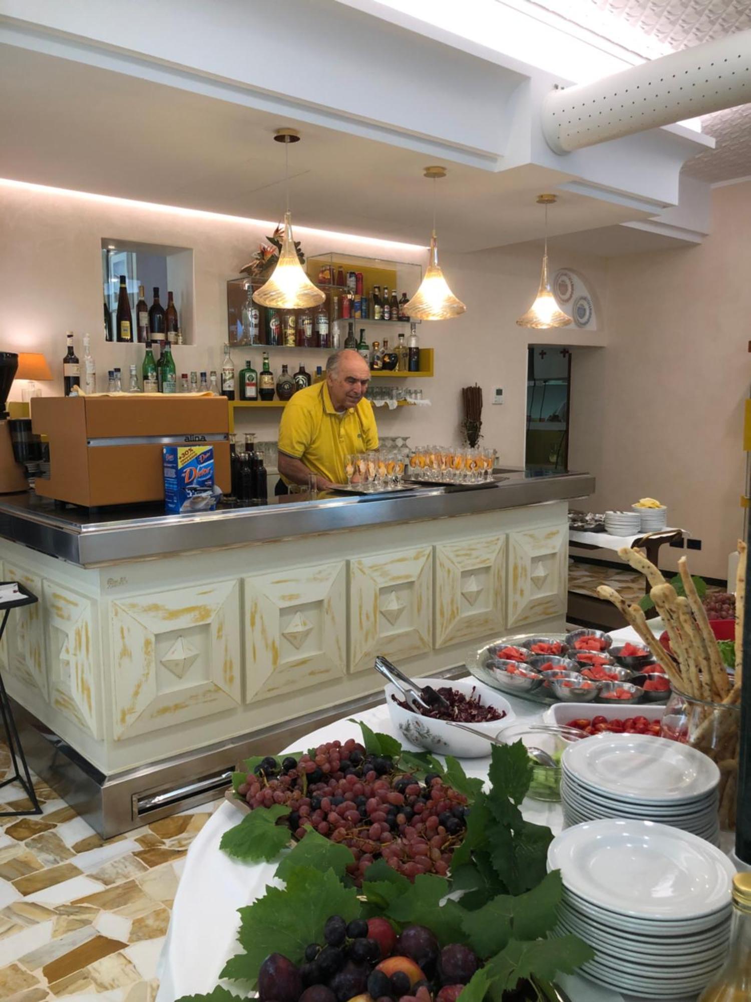 Hotel Lazzarini Bellaria-Igea Marina Eksteriør billede